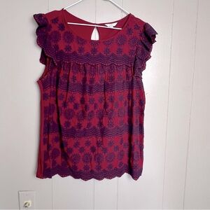 Crown and Ivy Sleeveless Blouse Sz M Embroidered